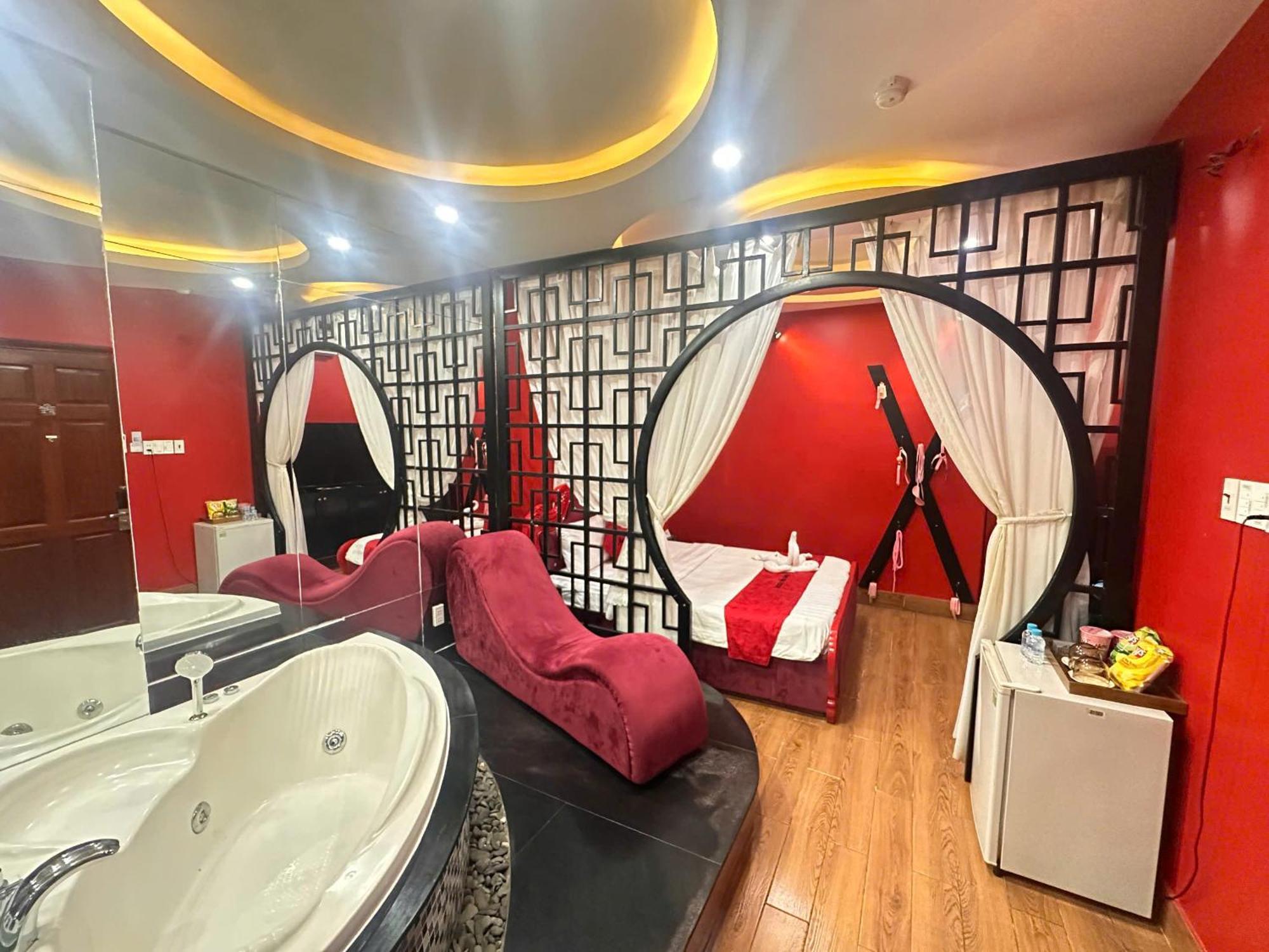 Tan Binh Khách sạn 3*